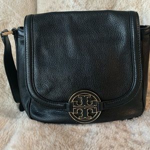 Tory Burch Amanda' Round Crossbody Bag
